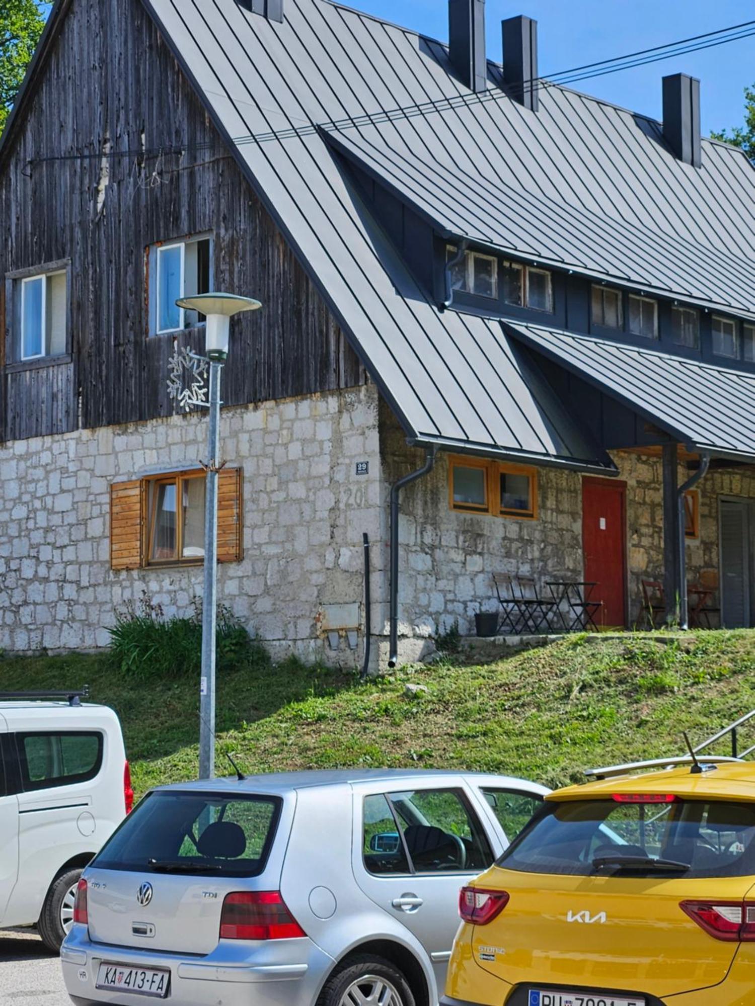 Plitvička JezeraSreca Plitviceアパートメント エクステリア 写真